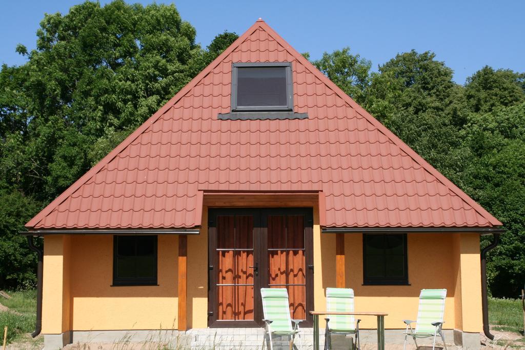Fox House Hotel Pelci Bagian luar foto